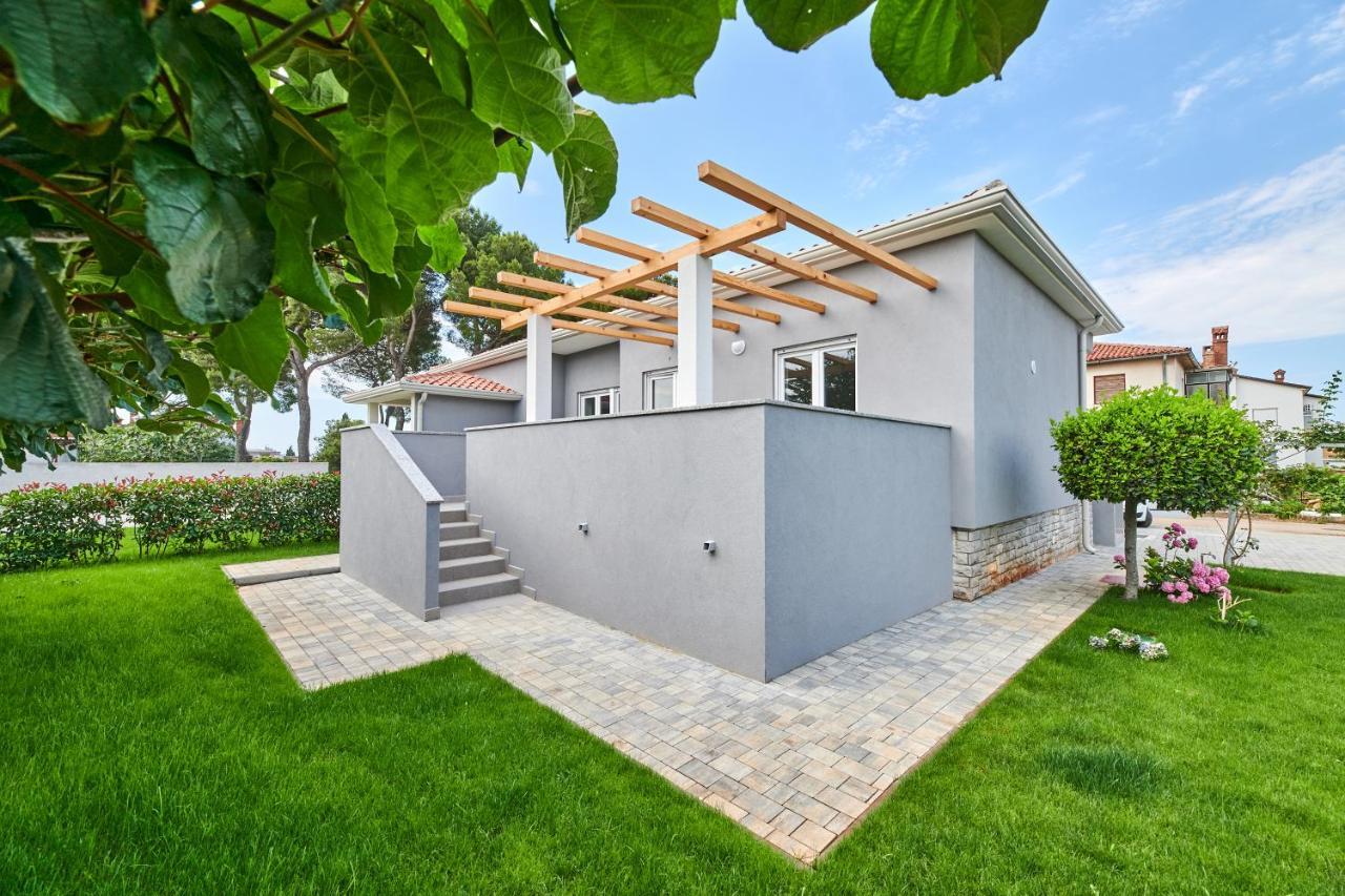 Apartmani Ivana Umag Exteriér fotografie